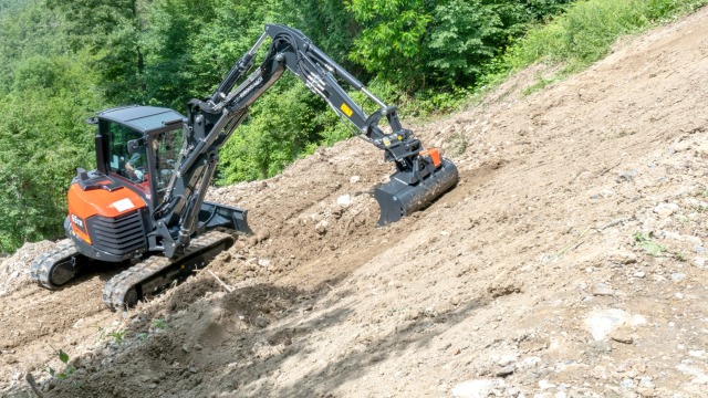Sampierana moves ahead with Rexroth eOC