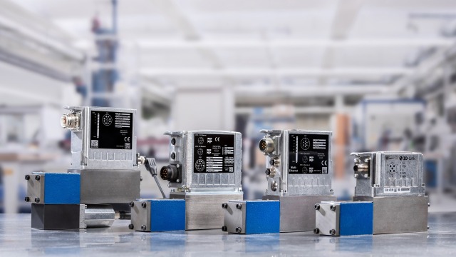 Digitalized interfaces for connected I4.0 hydraulic applications